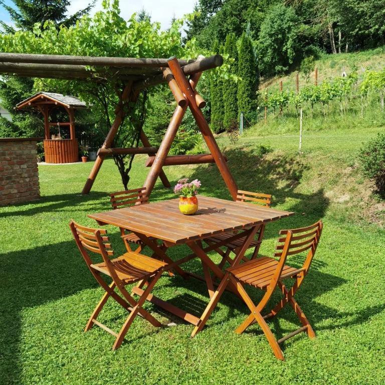 Privatzimmer Am Weinbrunnen Форхдорф Экстерьер фото